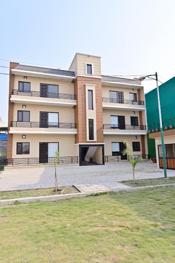 Ideal Home Stay Amritsar Zewnętrze zdjęcie